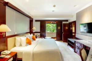 Junior Suite with Balcony