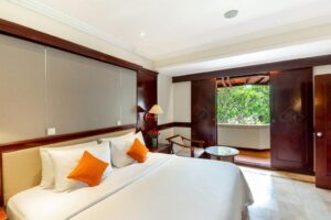 Junior Suite with Balcony