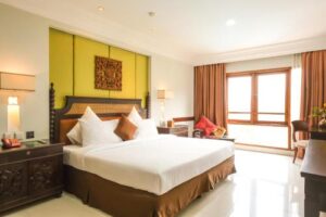 Junior Suite with Mountain View