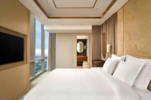 Landmark Panoramic Suite