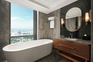 Landmark Panoramic Suite