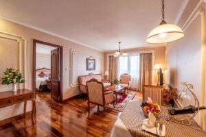 Luxury Suite