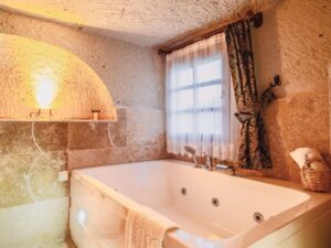 Nazende Hammam Jacuzzi Cave Suite 