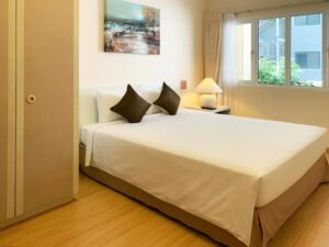 One-Bedroom Signature