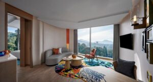 One-Bedroom Corner Suite