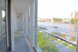 One-Bedroom Grand River View