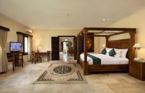 One Bedroom Jungle Suite