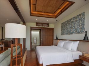 The Lagoon Villa