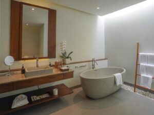 The Lagoon Villa