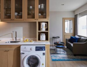 One Bedroom Lakeview