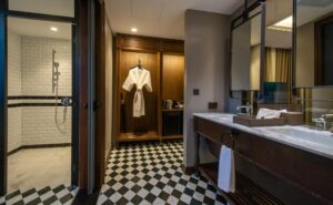 One-Bedroom Pool Villa