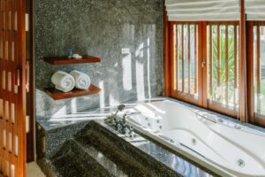 One-Bedroom Royal Courtyard Villa