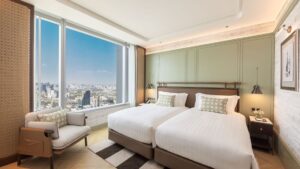 One-Bedroom Suite with Lounge Access