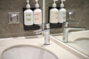 One-Bedroom Suite with Sofa Bed and City View