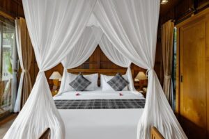 One Bedroom Wooden Pool Villa with Valley View
