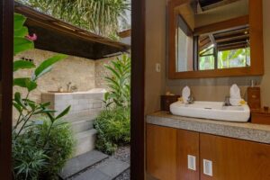 One Bedroom Wooden Pool Villa with Valley View