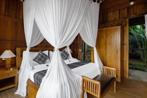 One Bedroom Wooden Pool Villa with Valley View