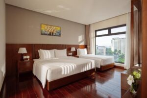 Orchids Suite City View