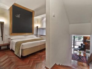 Parklane Split Level Studio Suite