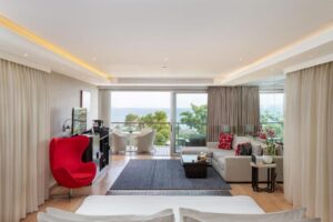 Penthouse Suite with City View