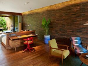 Pool Suite