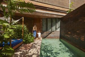 Pool Suite