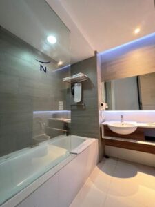 Premier Room