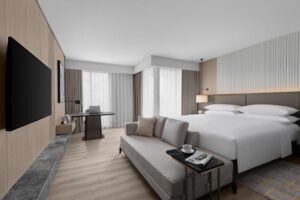 Premier King Studio with City View - High Floor