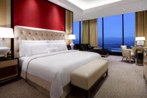 Premier Skyline Room