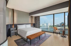 Premium King Suite with River View