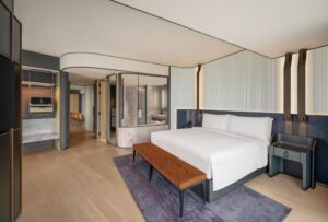 Premium King Suite with River View