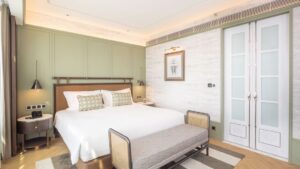 Premium One-Bedroom Suite with Lounge Access