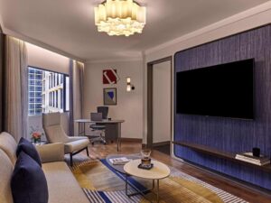 Pullman Suite