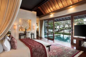 Royal One-Bedroom Private Pool Villa