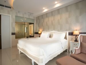 Royal Suite with Pool