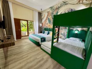 Safari - Family Room