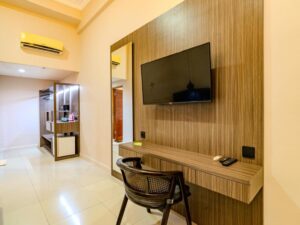Safari - Family Room