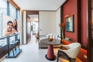 Satin Corner Suite (One-Bedroom)