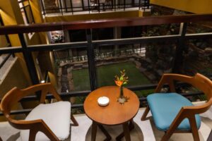 Standard Bathtub With Balcony