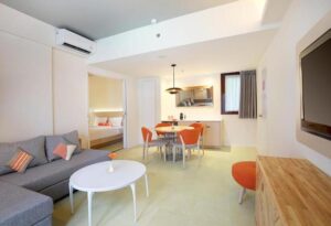 HARRIS Suite Room