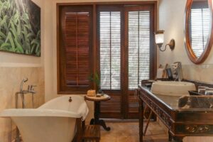 Suite with Garden View