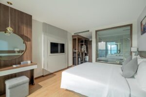 Superior Room City View