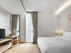 Superior One-Bedroom Apartment