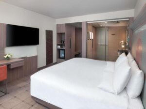 Superior with City View