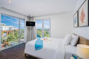 Three Bedroom Deluxe Suites