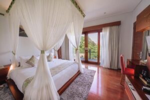 Three-Bedrooms Family Pool Villa