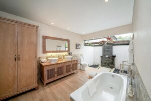 2Bedroom Lagoon Infinity Pool Villa