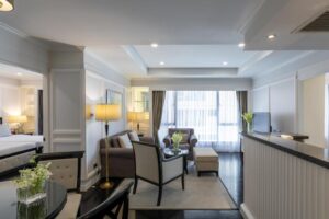 Two Bedroom Suite with Lounge Access