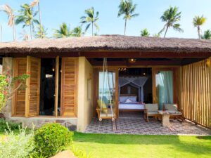 Beachfront Villa with Private Pool – 1 Bedroom
